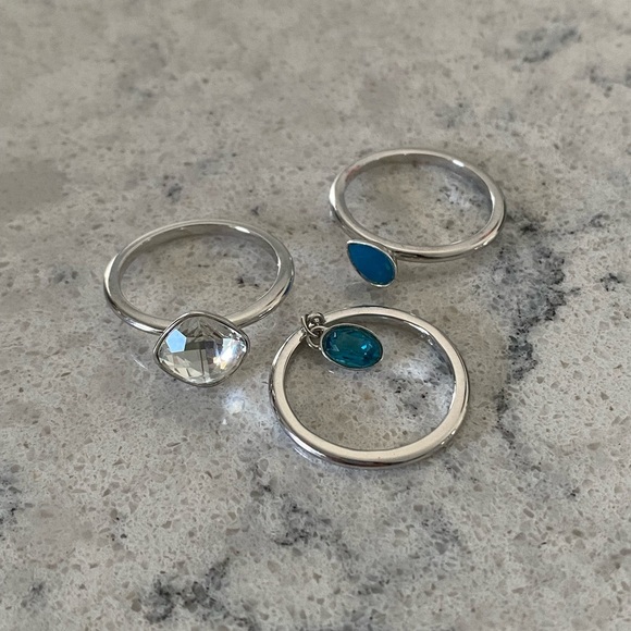 Swarovski Three Ring Set with Teal and Clear Accents Size 55 - Picture 1 of 7